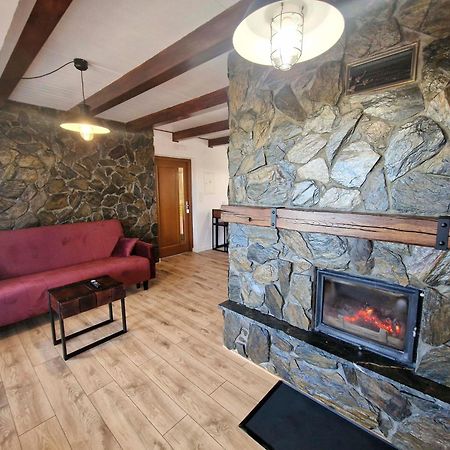 Zielona Przystan Hotel Manasterz Eksteriør billede