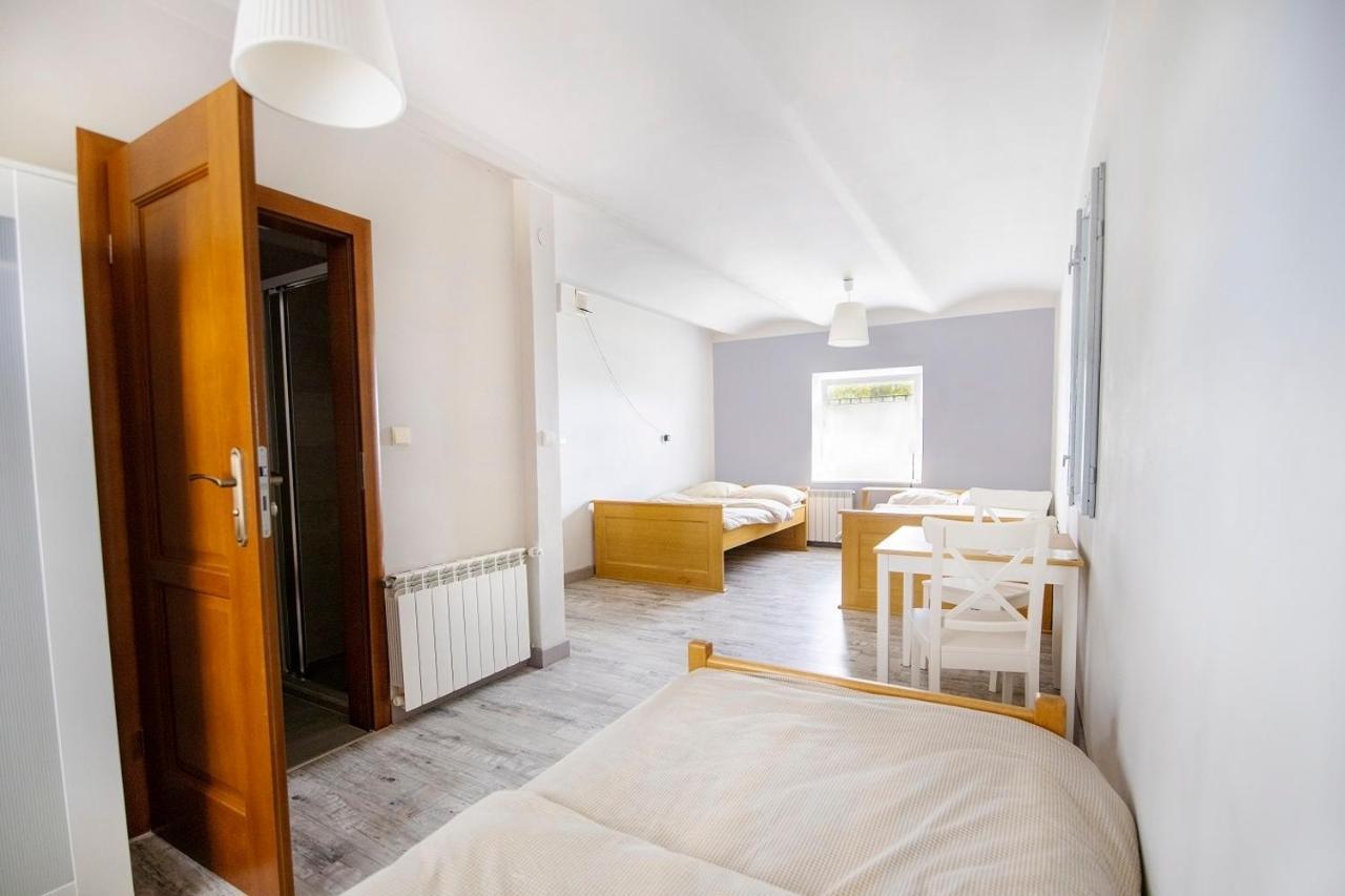 Zielona Przystan Hotel Manasterz Eksteriør billede
