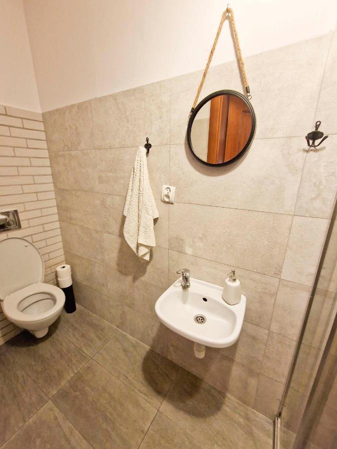 Zielona Przystan Hotel Manasterz Eksteriør billede