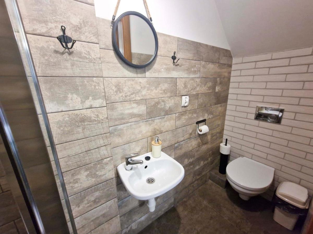 Zielona Przystan Hotel Manasterz Eksteriør billede