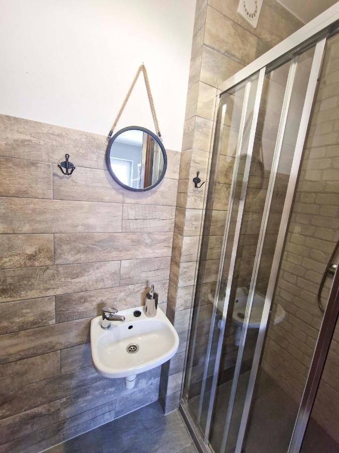 Zielona Przystan Hotel Manasterz Eksteriør billede