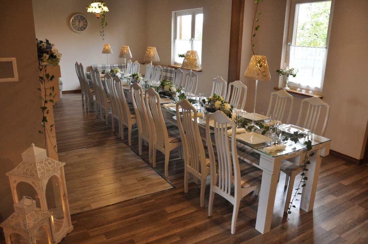 Zielona Przystan Hotel Manasterz Eksteriør billede