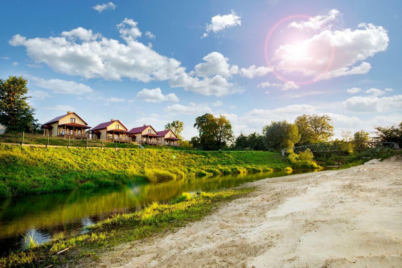 Zielona Przystan Hotel Manasterz Eksteriør billede